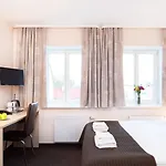 Ivolita Hotel