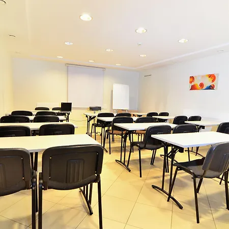 Hotel Ivolita 3*