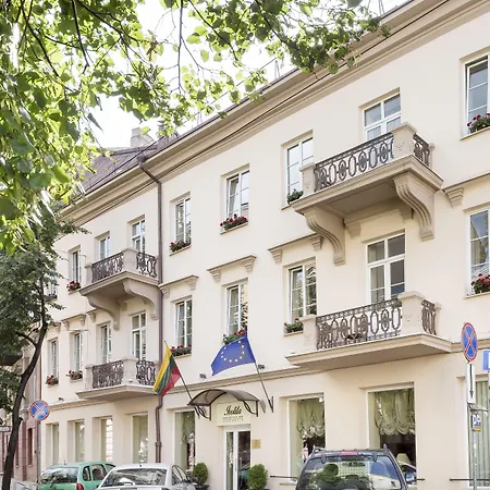 Hotel Ivolita 3*