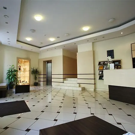 Ivolita 3*