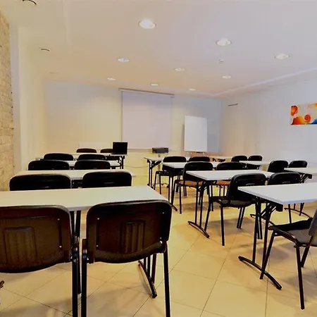 Ivolita Hotel