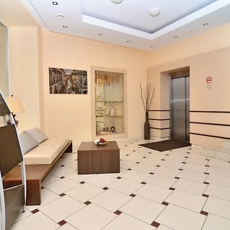 Ivolita Hotel
