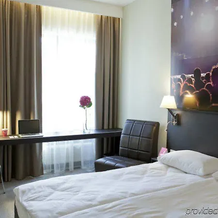 Hotel Ivolita 3*