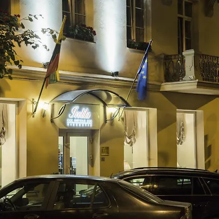 Ivolita Hotel