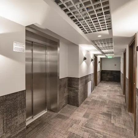 Ivolita Hotel 3*